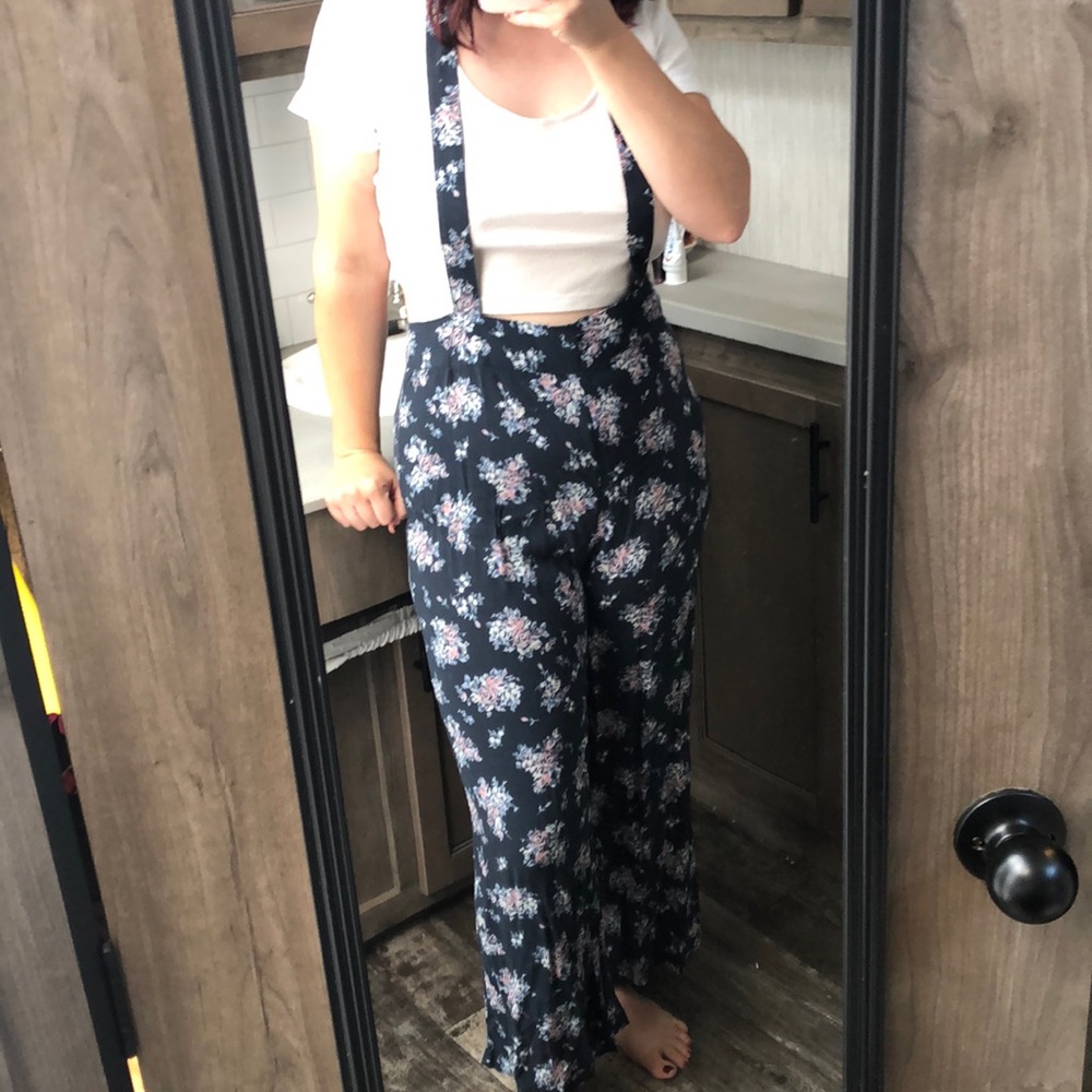 Crop top, suspender romper set